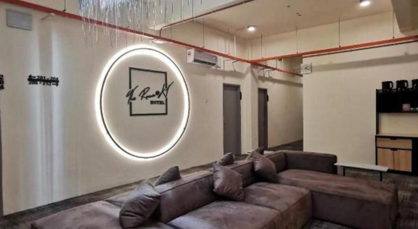 The Room @ Kt Hotel كُوالا تيرينغانو المظهر الخارجي الصورة